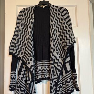 Never Worn Cozy Patterned Sweater, Size S/M